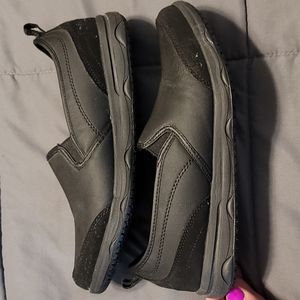 Tredsafe slip resistant shoes